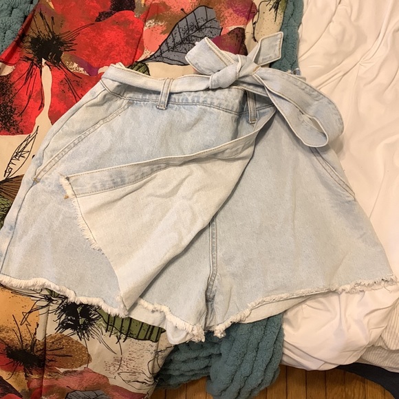 Skort - Picture 2 of 2